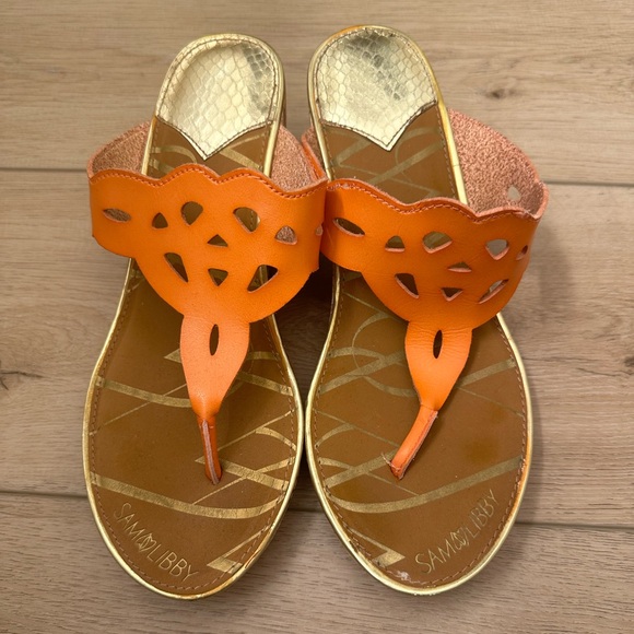 Sam & Libby Womens Leather Cut Out Cork Wedge Thong Sandals - Picture 3 of 8